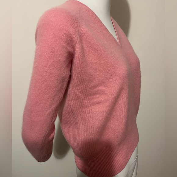 Inwear Cashmere Pink V-Neck Women's Sweater, Size S/Xs - Picture 5 of 11